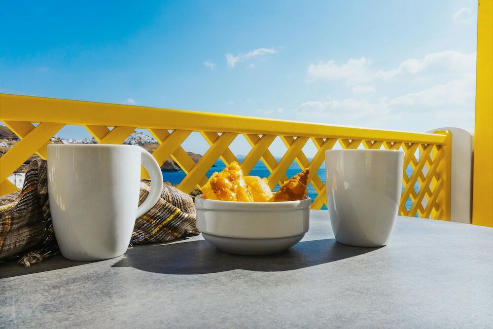 Фото Aelia Apartments & Suites