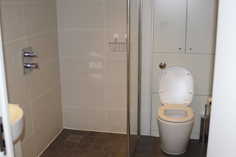 Фото Stratford Luxury Apartment