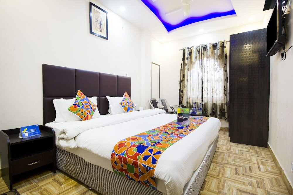 Фото FabHotel Deepak Residency