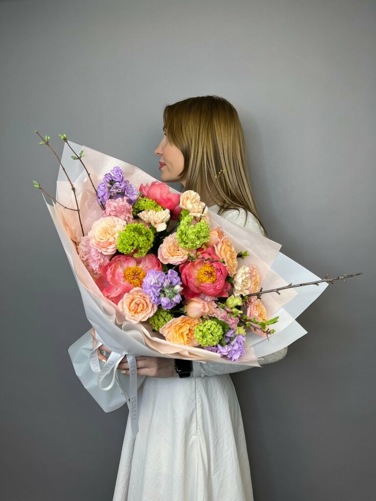 Flowers and bouquets delivery IZIFLO, Kazan, photo