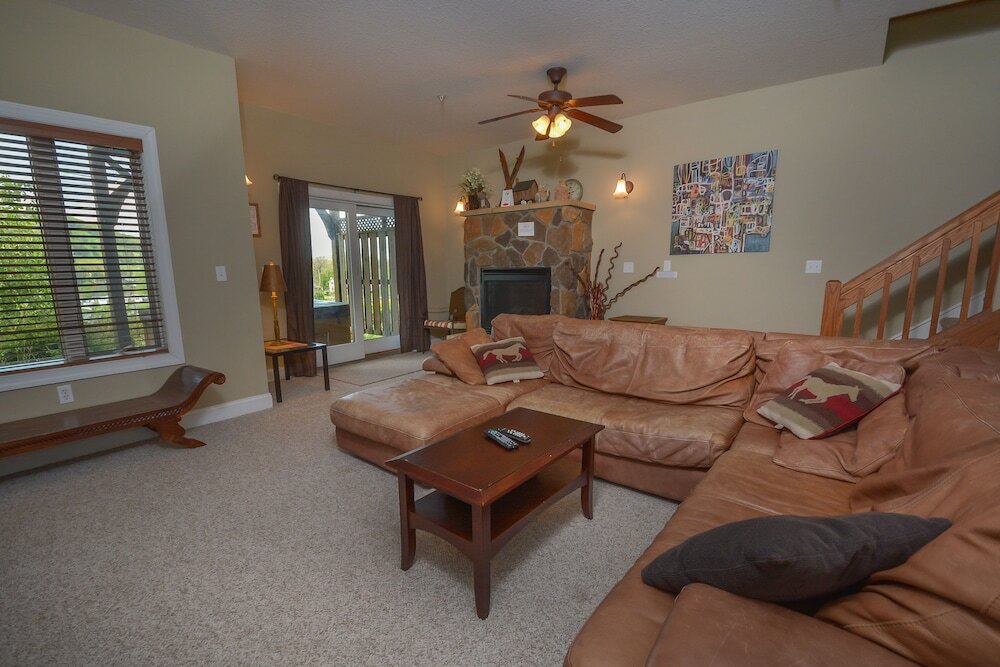 Фото CannaWisp 4 Bedroom Townhome