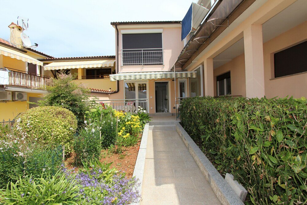 Фото Rooms and Apartments Bella Vista