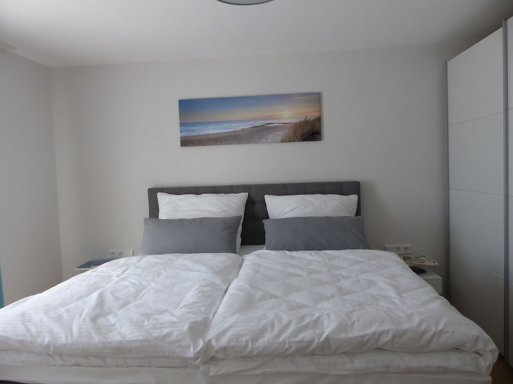 Фото Ferienwohnungen Flora