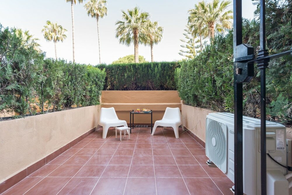 Фото Seaside Marbella Apartments