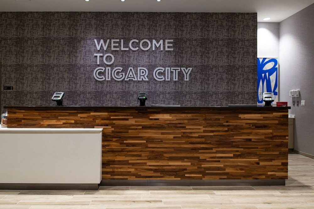 Фото Home2 Suites by Hilton Tampa Downtown Channel District