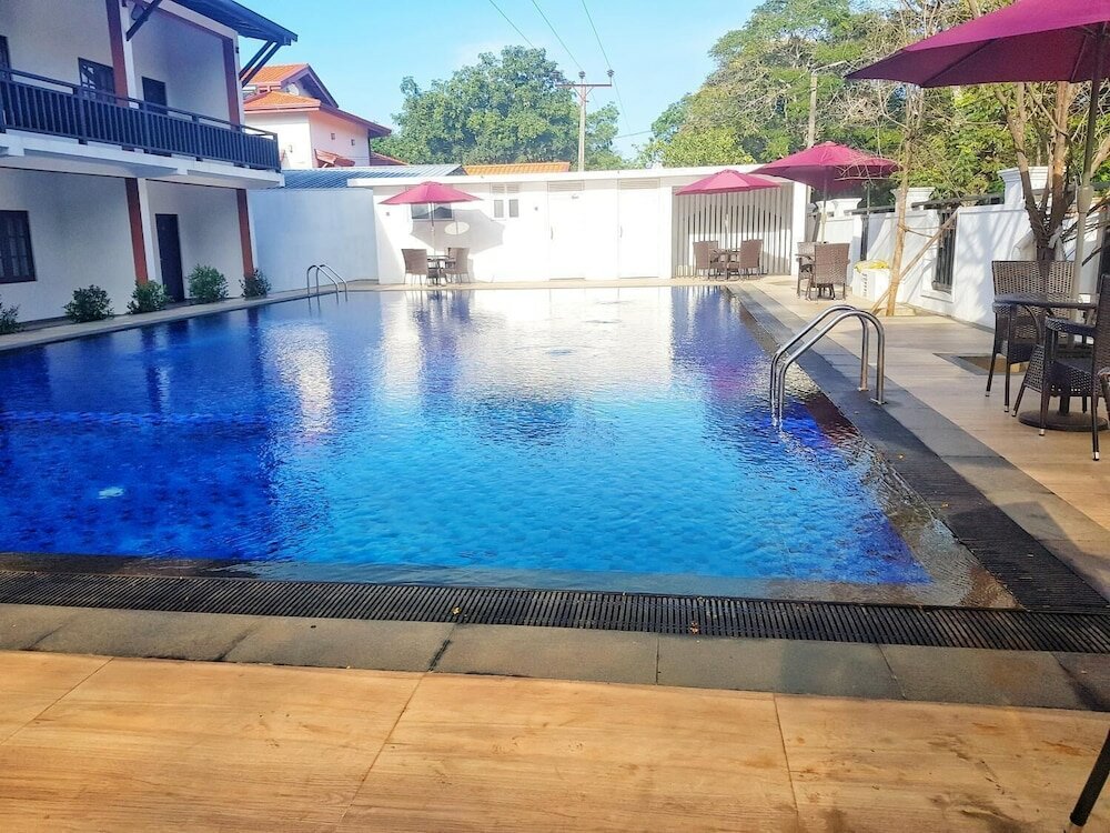 Фото Livinya Holiday Resort