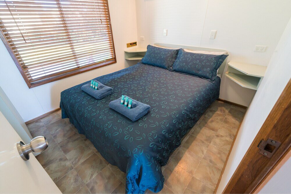 Фото Edithburgh Caravan Park