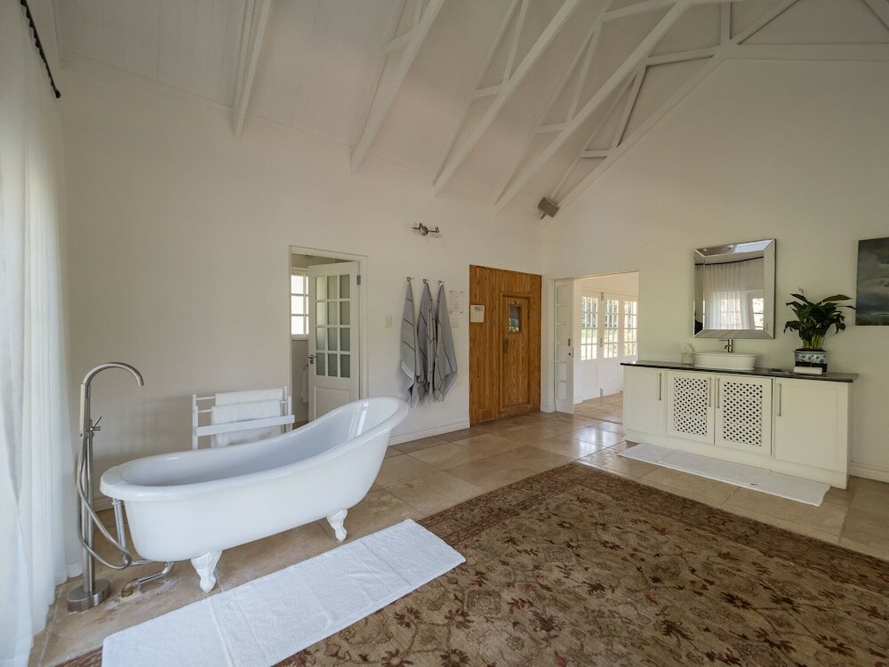 Фото Oxford Healthcare Retreat