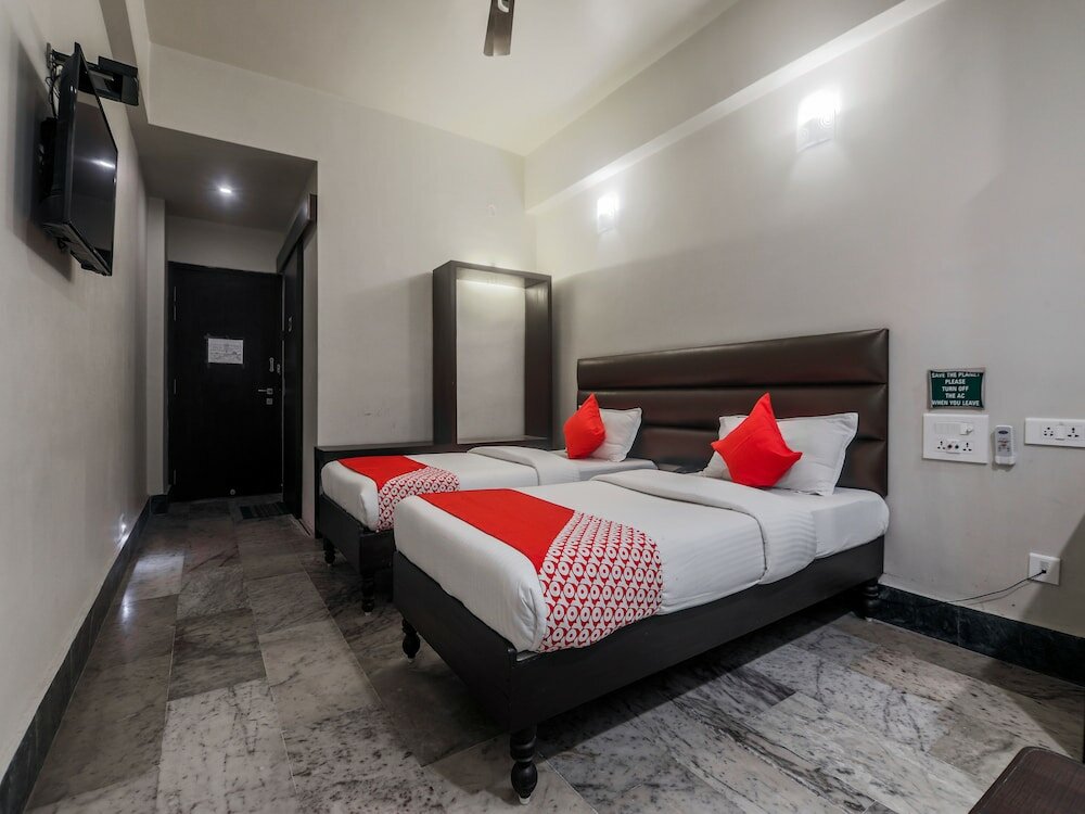 Фото Oyo 14995 Hotel Starline Paltan Bazar