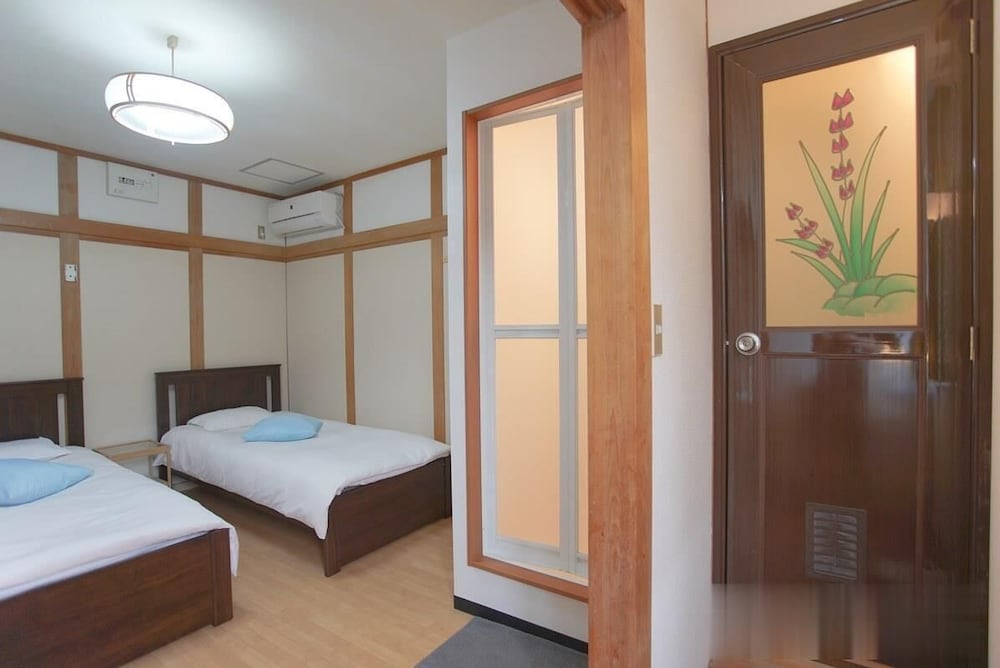 Фото Tsuruhashi UmeHouse