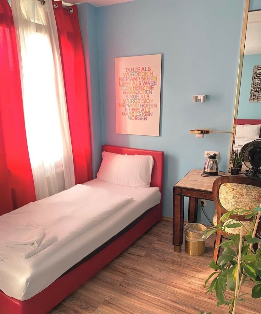 Фото Hotel Franken an der Messe