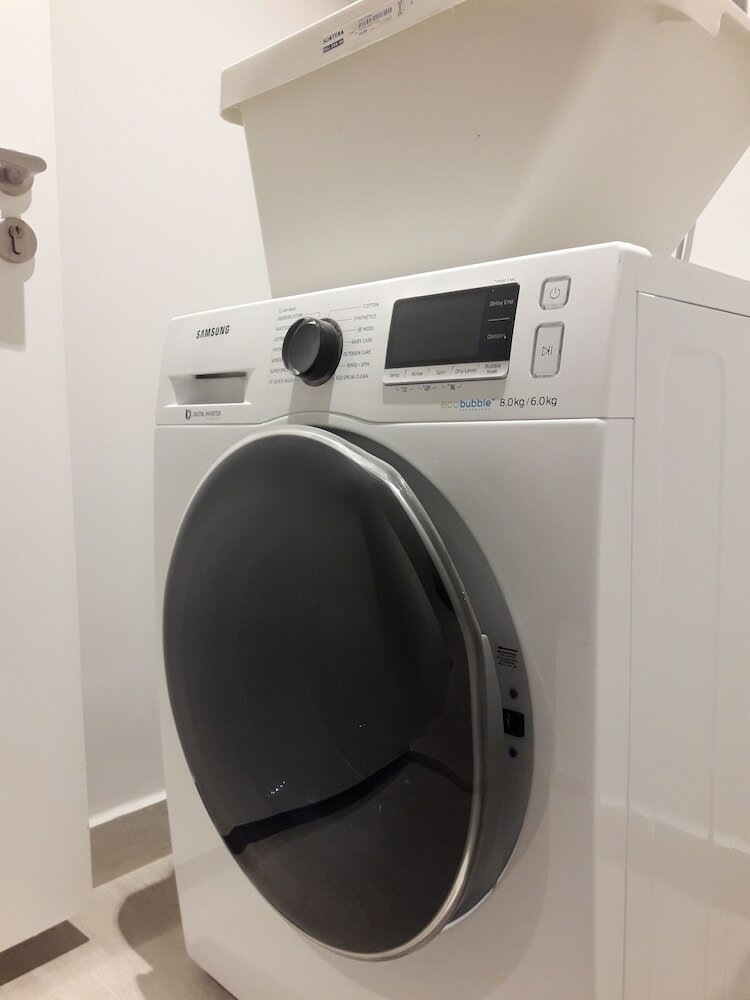 Фото 7Stonez Anggun Suites