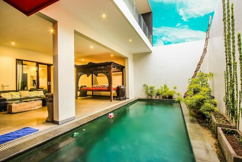 Гостиница Villa Rainbow Runner