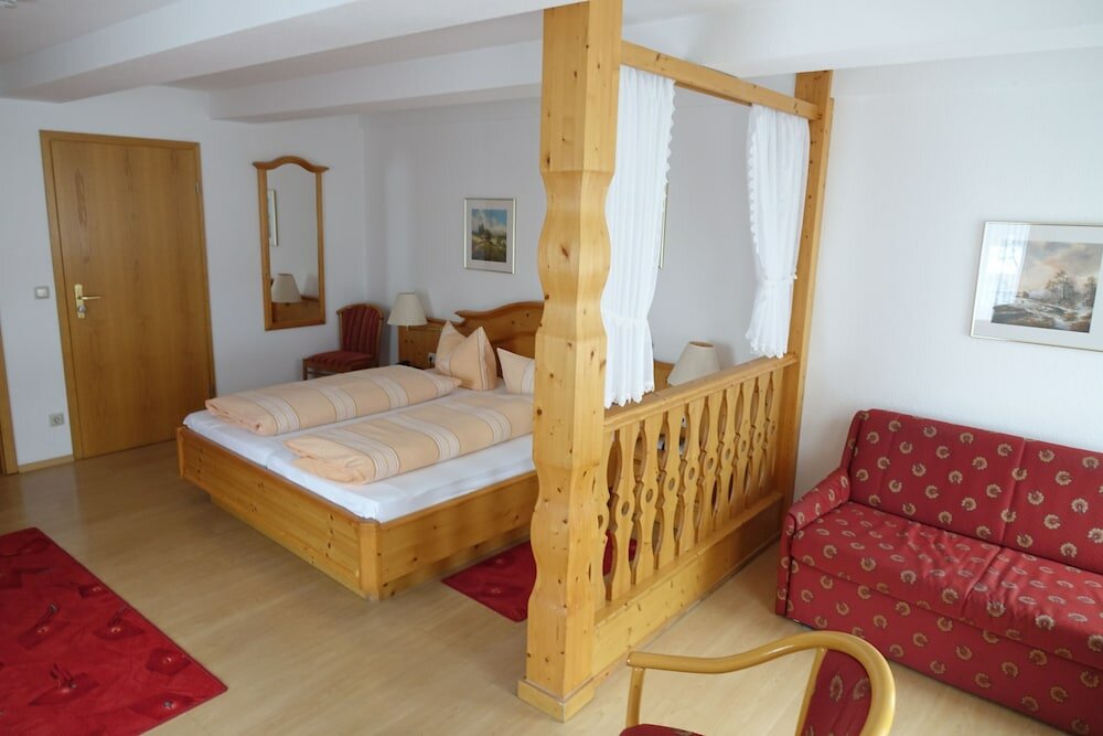 Фото Pension Am Nicolaiplatz