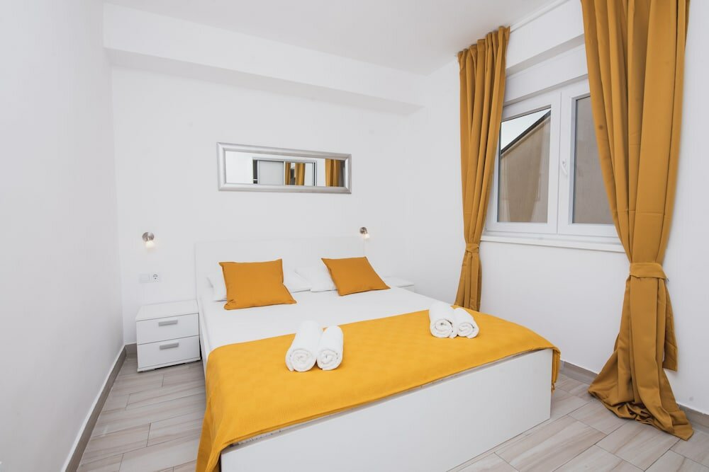 Фото Apartments by the Sea Semy