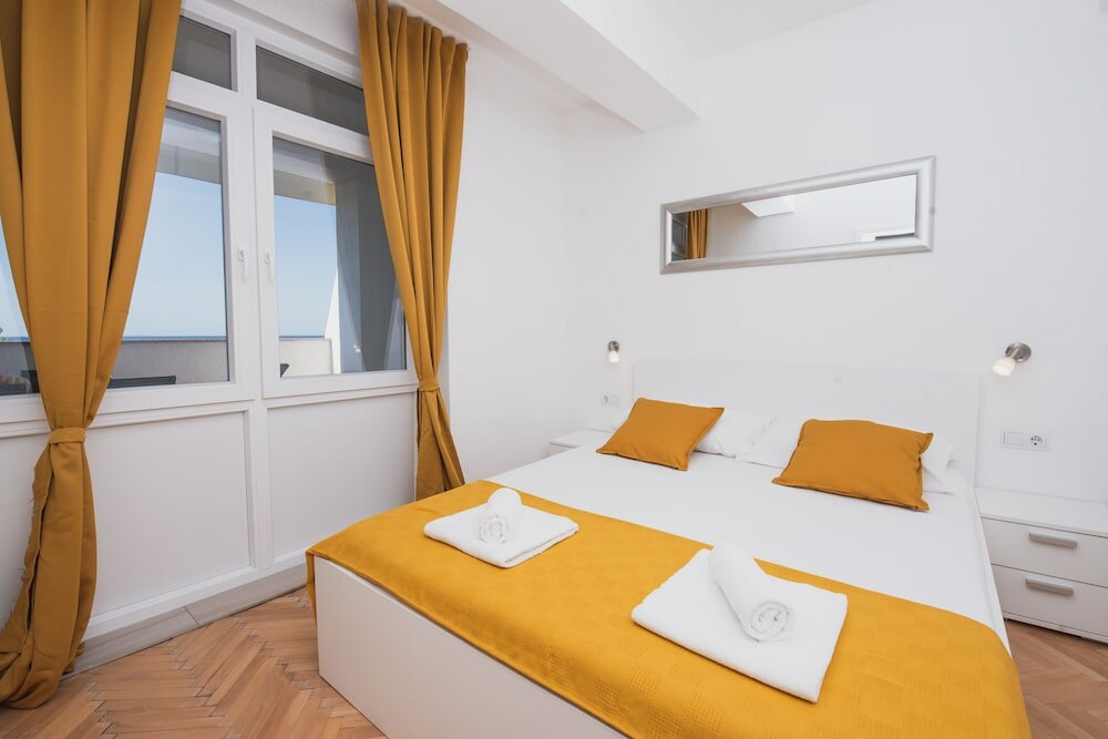 Фото Apartments by the Sea Semy