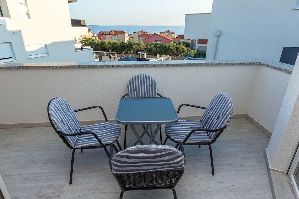 Фото Apartments Tomana