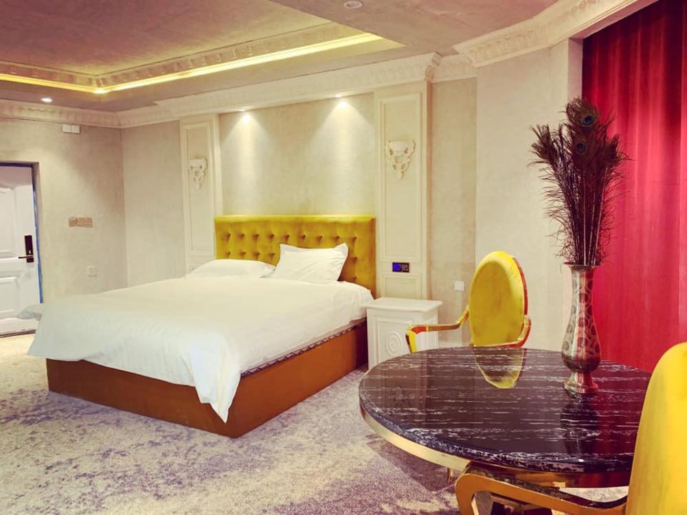 Фото Elegance Hotel