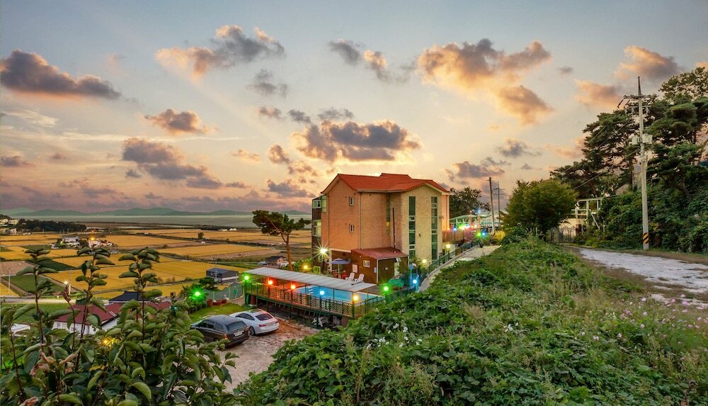 Фото Goorm Dari Pension