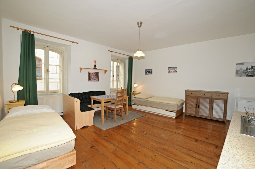 Фото Downtown Apartments Český Krumlov