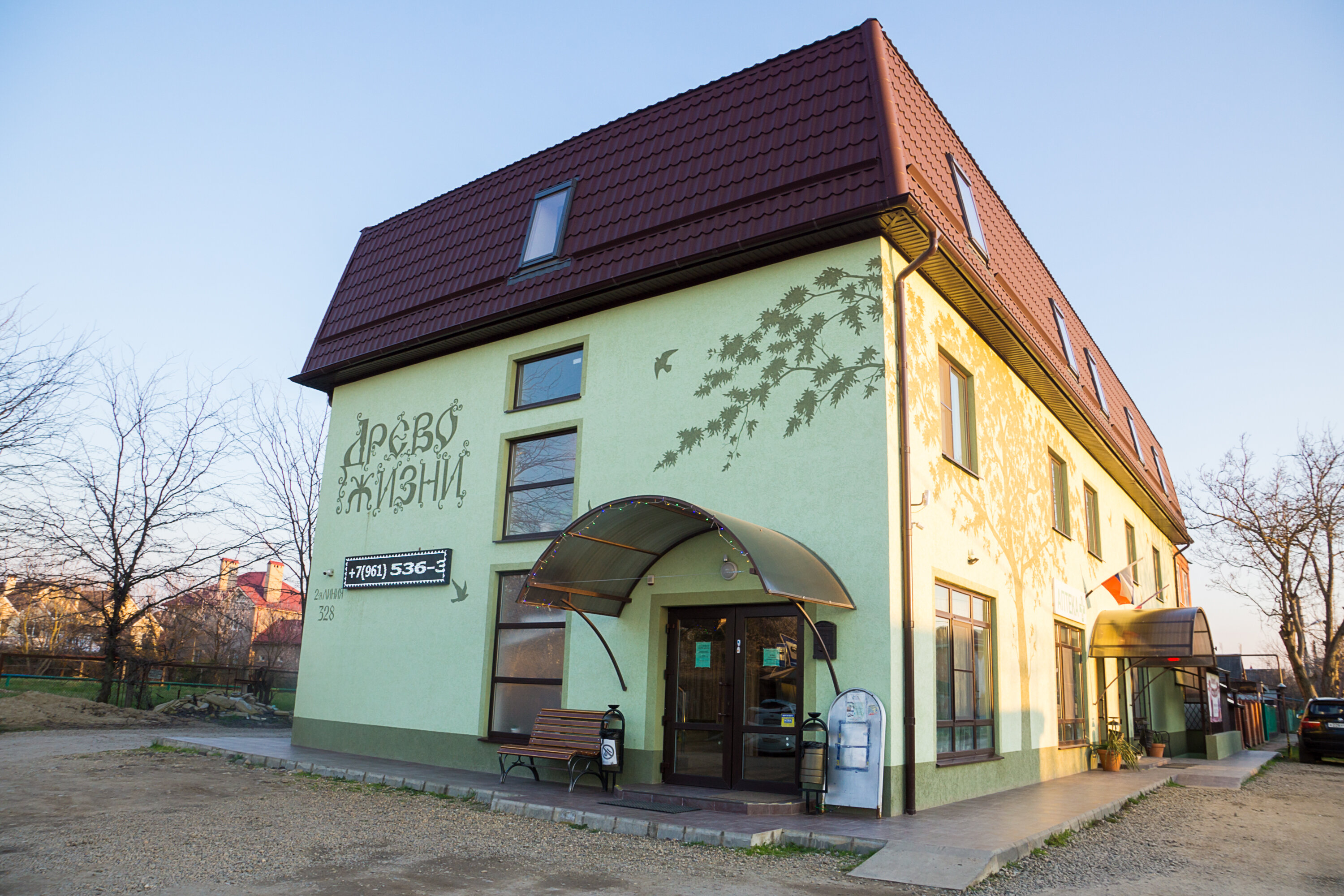 Фото отеля 1