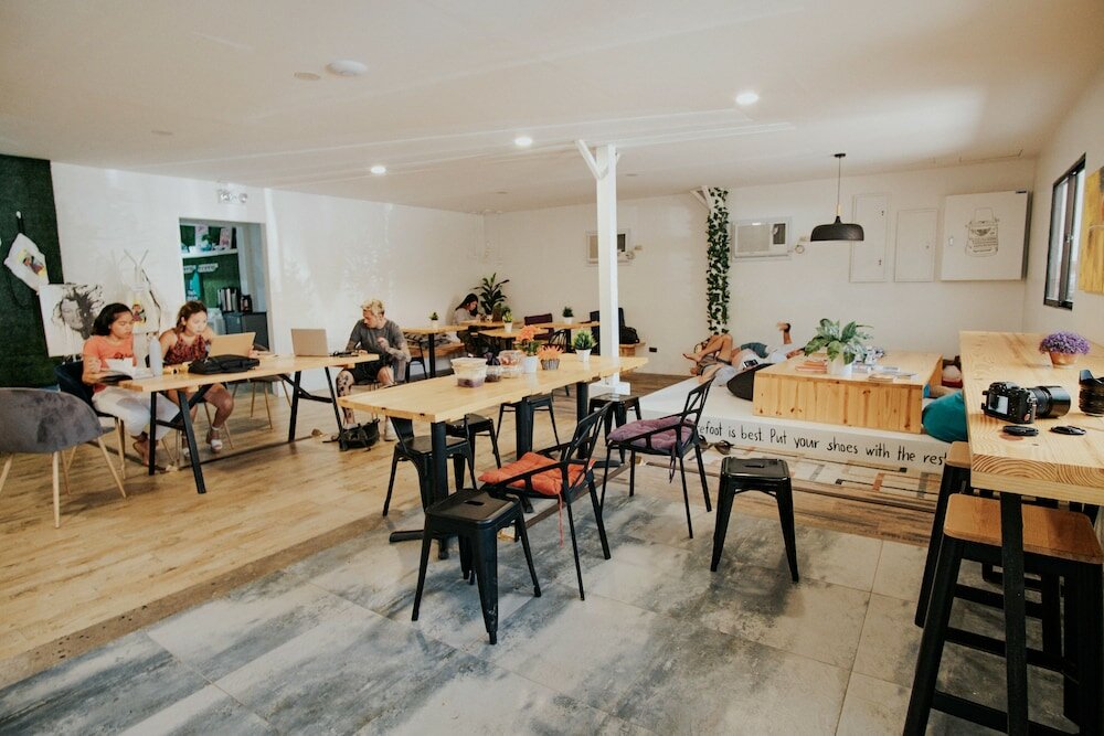 Фото Murals Hostel and Cafe