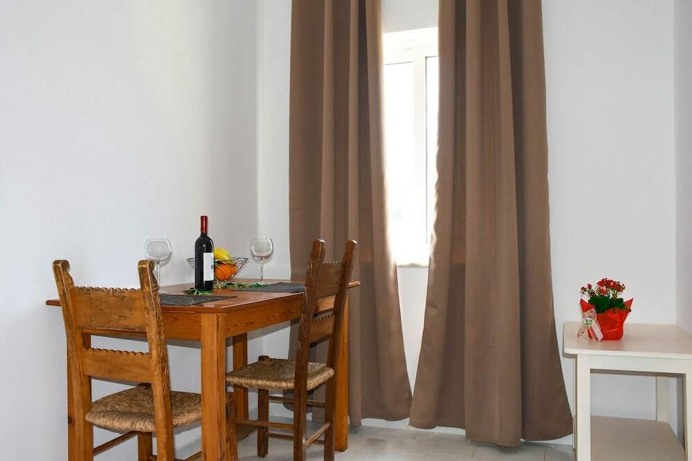 Фото Litinas Apartments