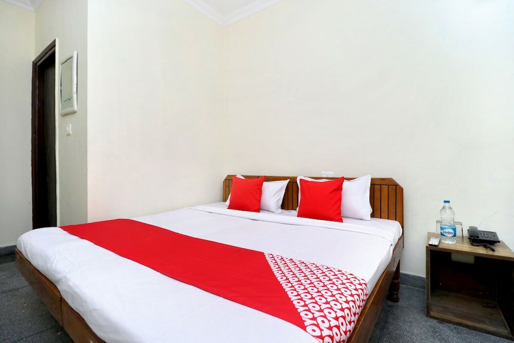 Фото Oyo 29193 Amrit Guest House