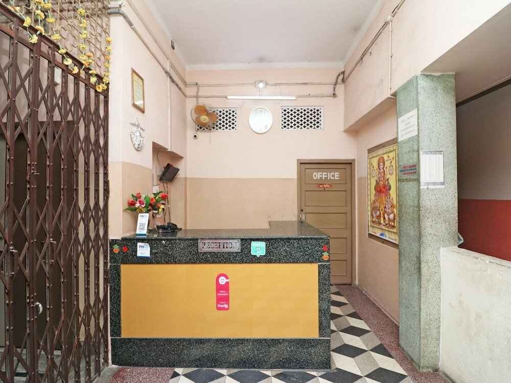 Фото Hotel Saraogi