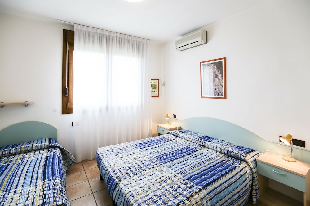 Фото Villaggio Lecci