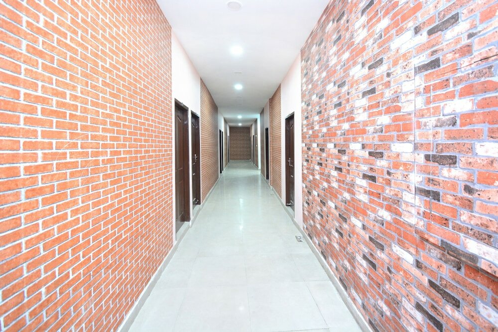 Фото Oyo 27801 Kings Landing