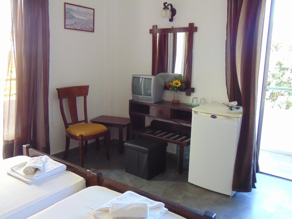 Фото Hotel Elvira