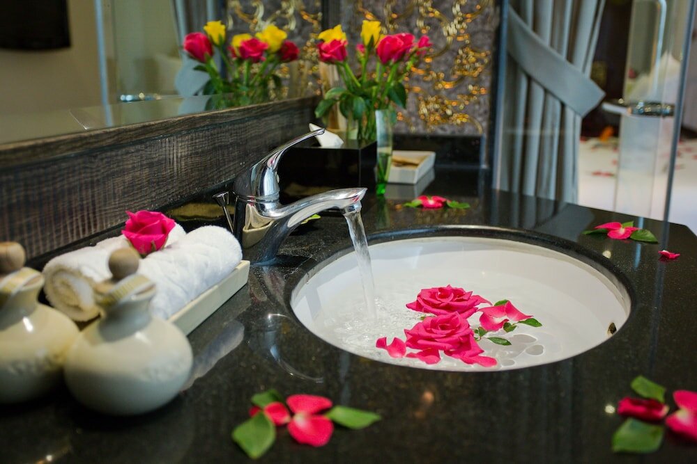 Фото Mercury Central Hotel Hanoi