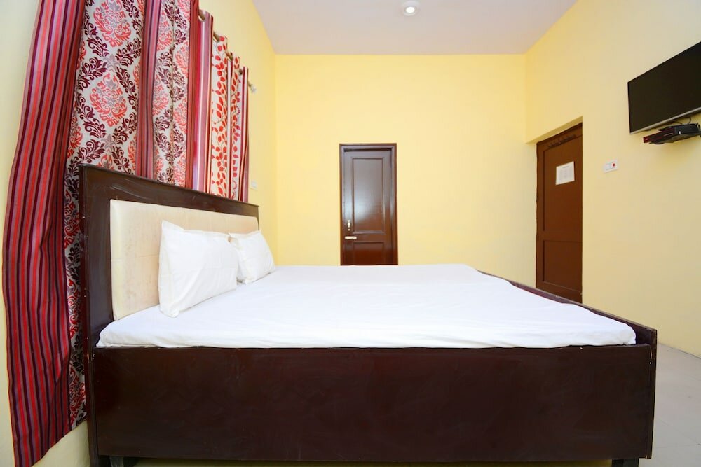 Фото Spot On 38845 Gursimran Complex