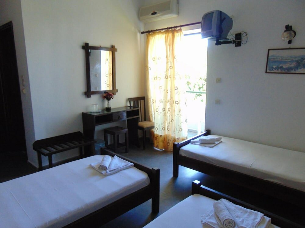 Фото Hotel Elvira