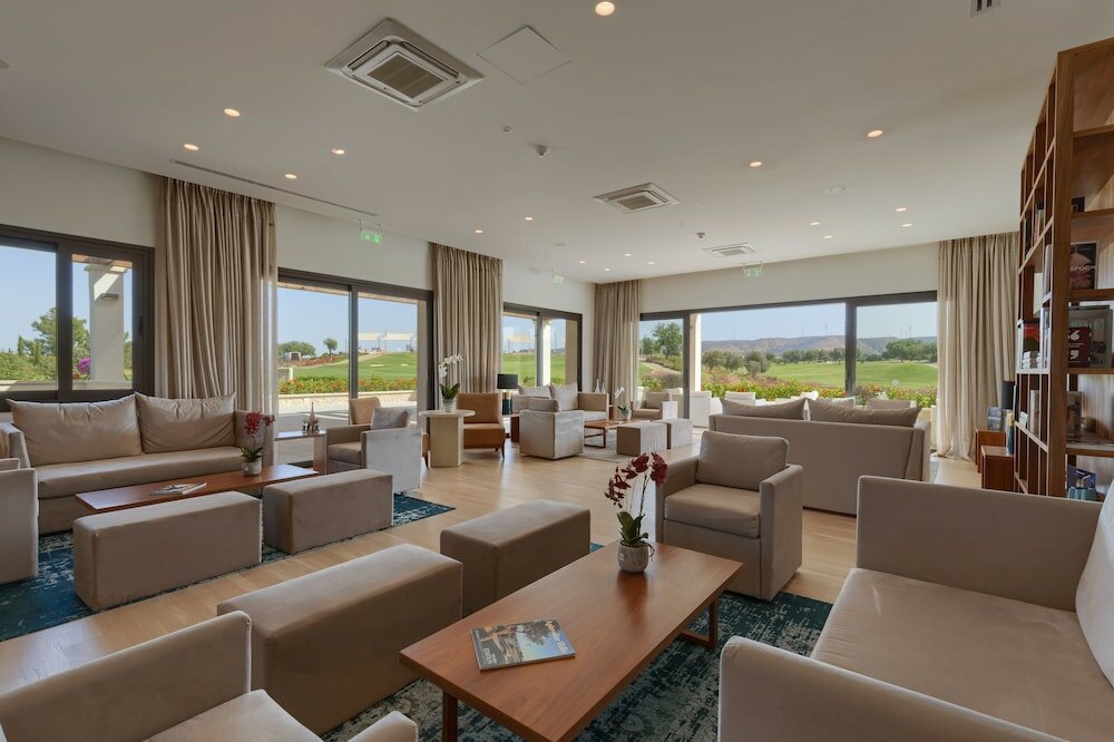 Фото Aphrodite Hills Golf & SPA Resort Residences – Premium Serviced Apartments