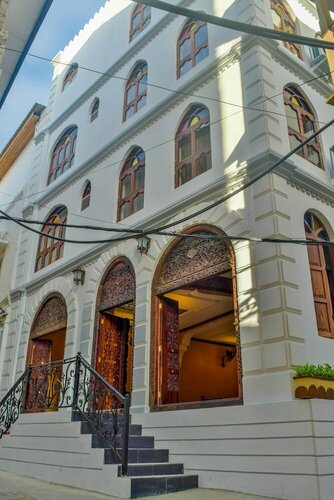 Гостиница Tembo Palace Hotel в Занзибаре