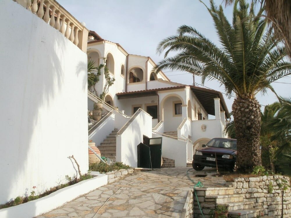 Фото Oniro Villas