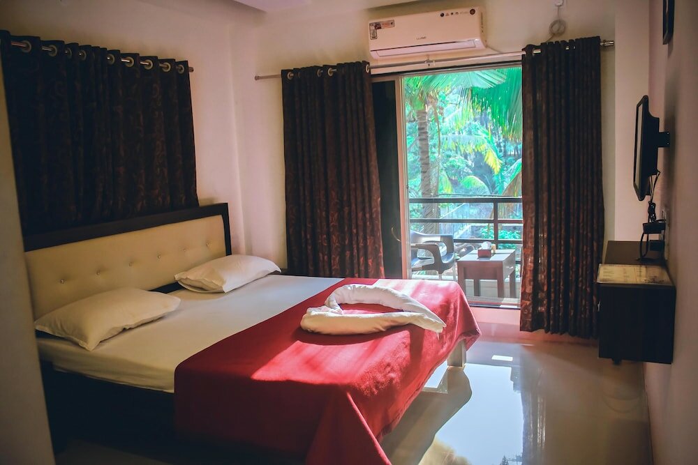 Фото Royal Paradise Hotel