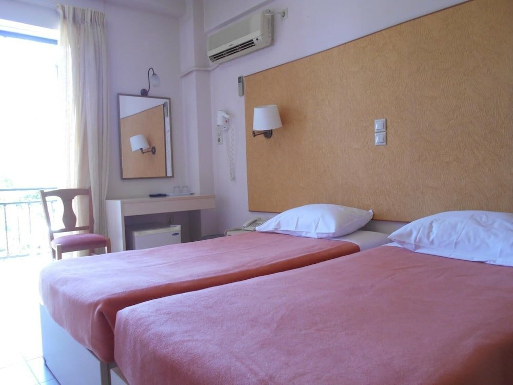 Фото Galaxy Hotel