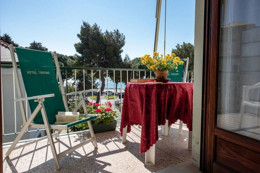 Фото Hotel Tirreno