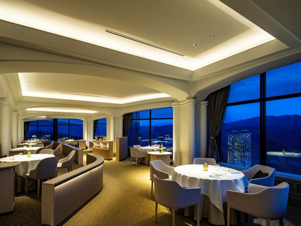 Фото Hoshino Resorts Tomamu The Tower