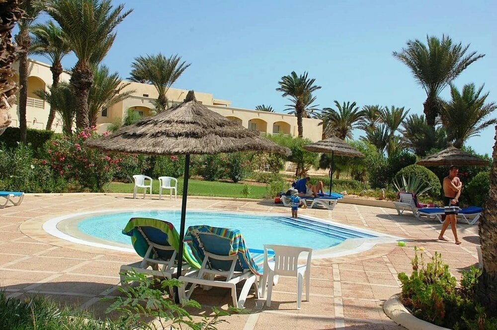 Фото Zephir Hotel & SPA