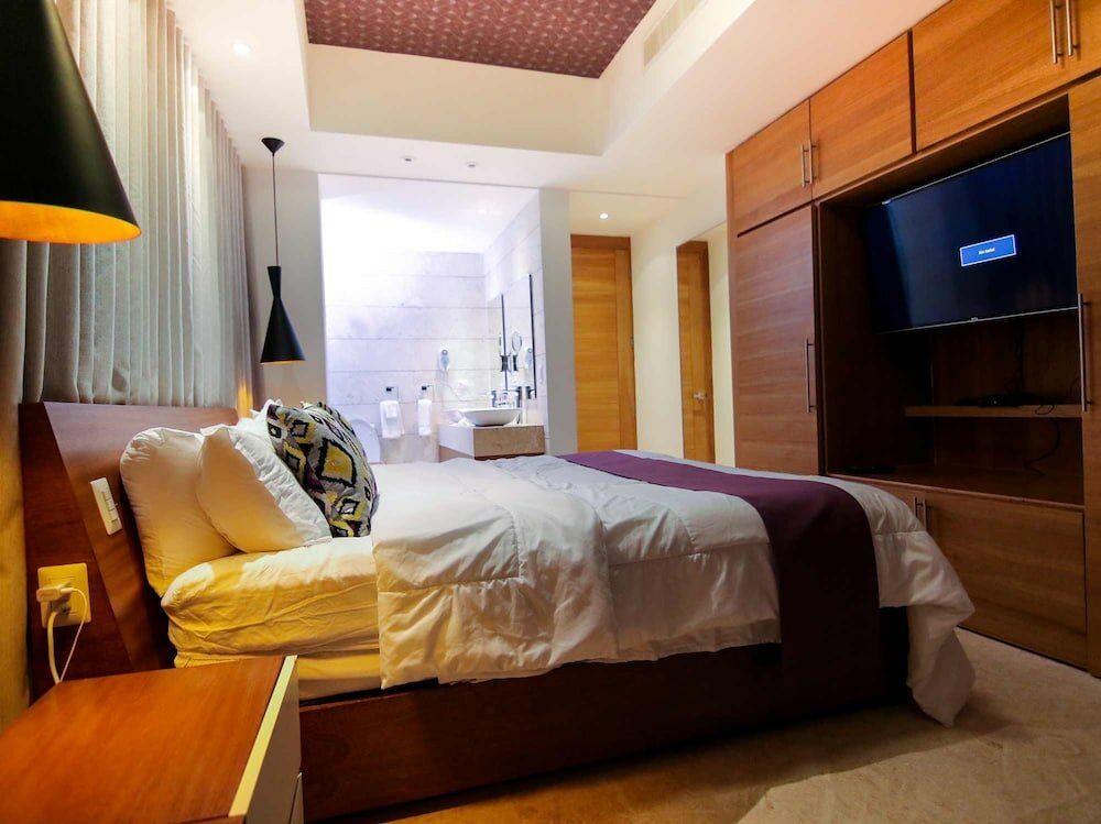 Фото Beach Rock Condo Boutique