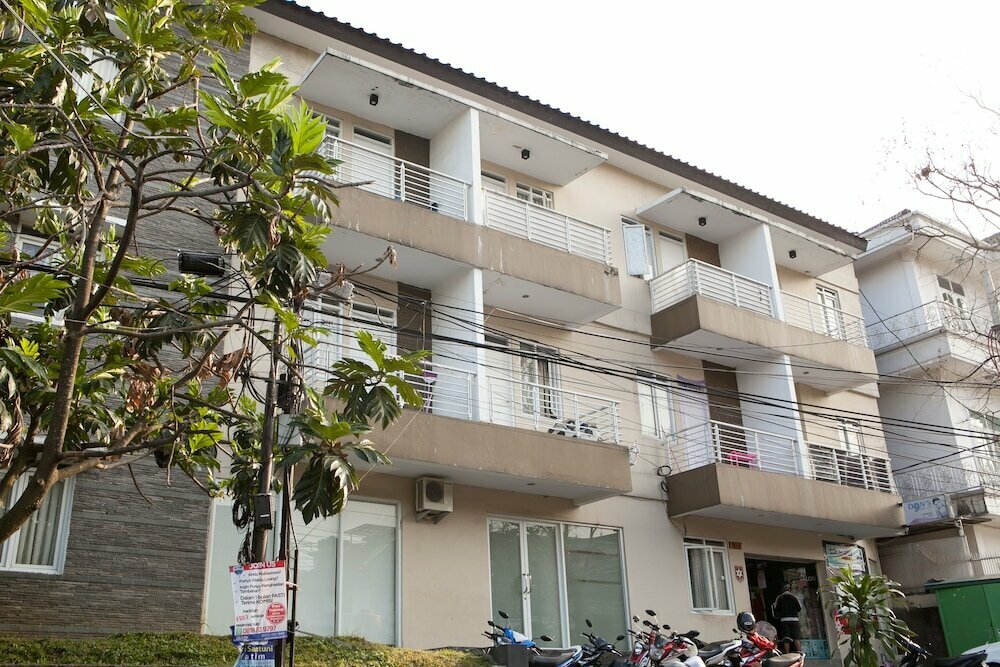 Hotel RedDoorz @ Babakan Jeruk 2, Bandung, photo