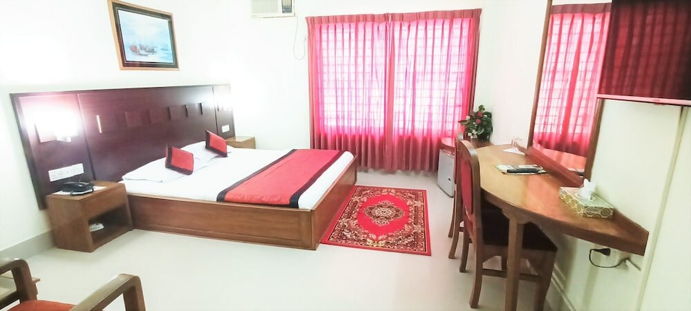 Фото Hotel Supreme