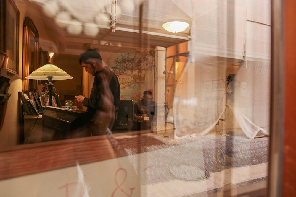 Фото Le Finestre Sul Borgo Rooms