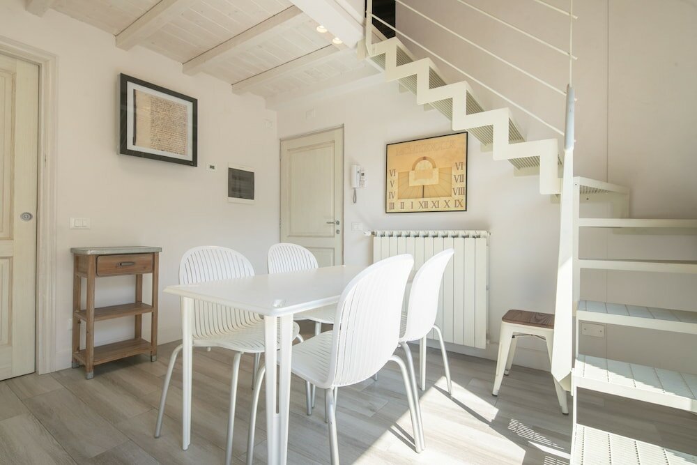 Фото Giglio Apartments