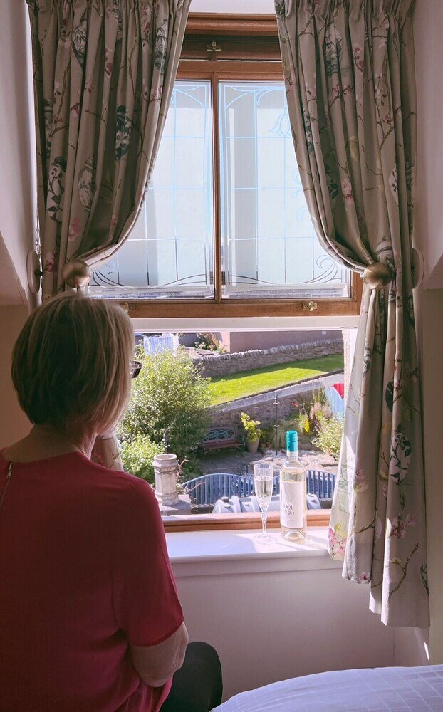 Фото Fort Charlotte Guesthouse