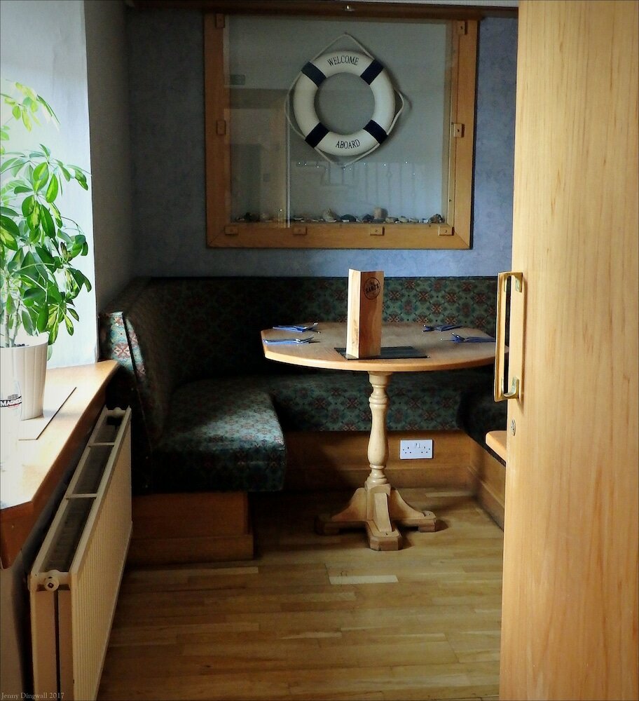 Фото Burntisland Sands Hotel